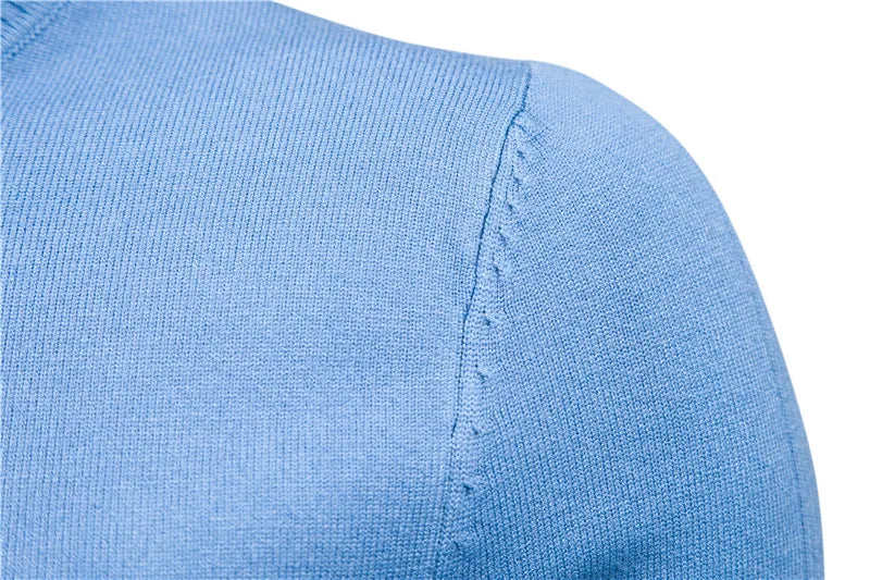 Men's turtleneck sweater for winter, casual and warm, high quality.