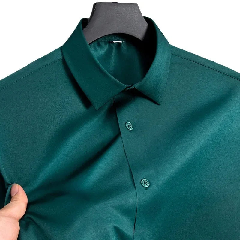 High-quality, seamless men's dress shirt.