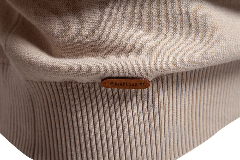 AIOPESON men's sweater, made of high-quality cotton, ideal for winter.