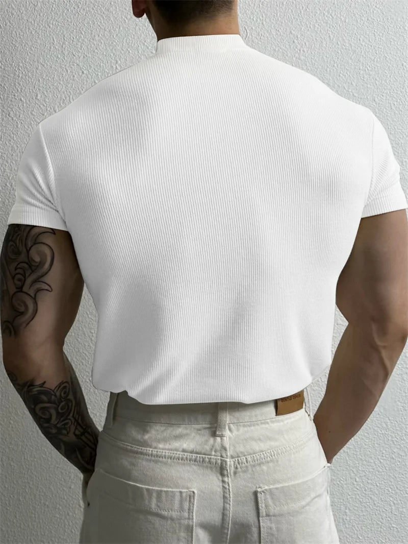 Men's T-shirt, for physical activities, leisure and sports.