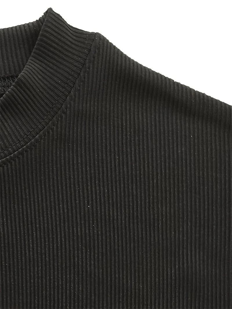 Men's T-shirt, for physical activities, leisure and sports.