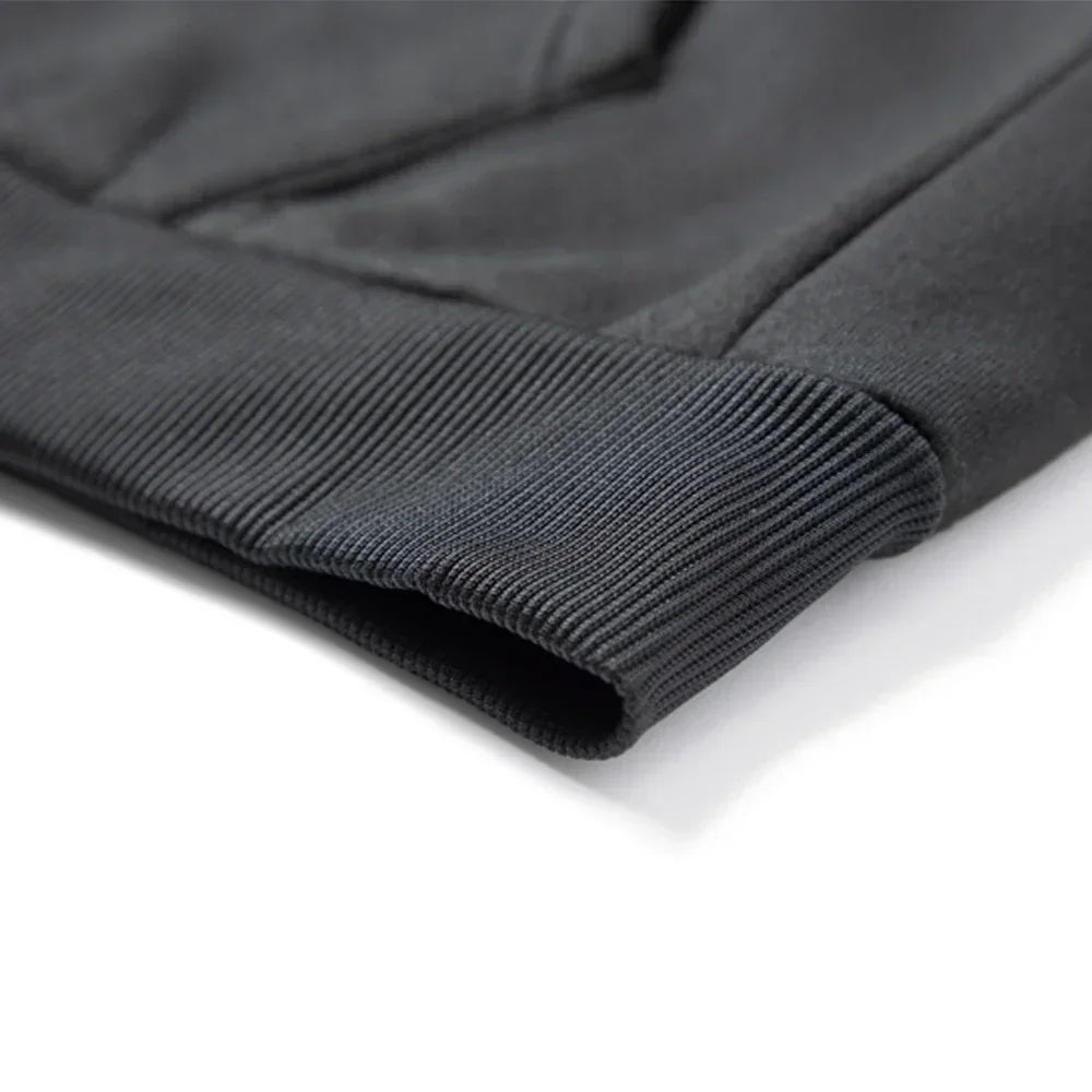 Casual tracksuit set for men, ideal for winter.