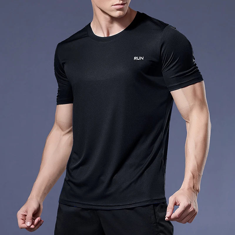 Men's running t-shirt, sports t-shirt, gym t-shirt, quick-drying.